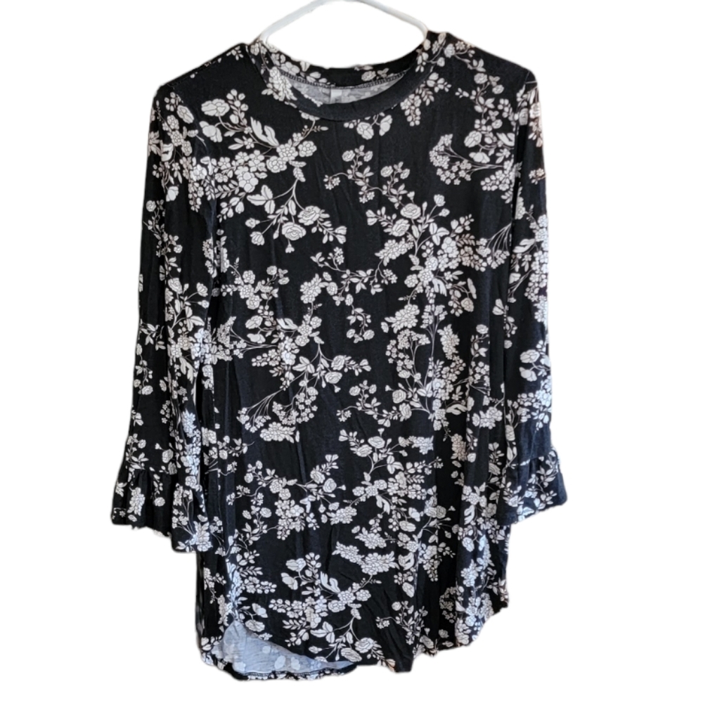 ACTING PRO Floral Black Blouse